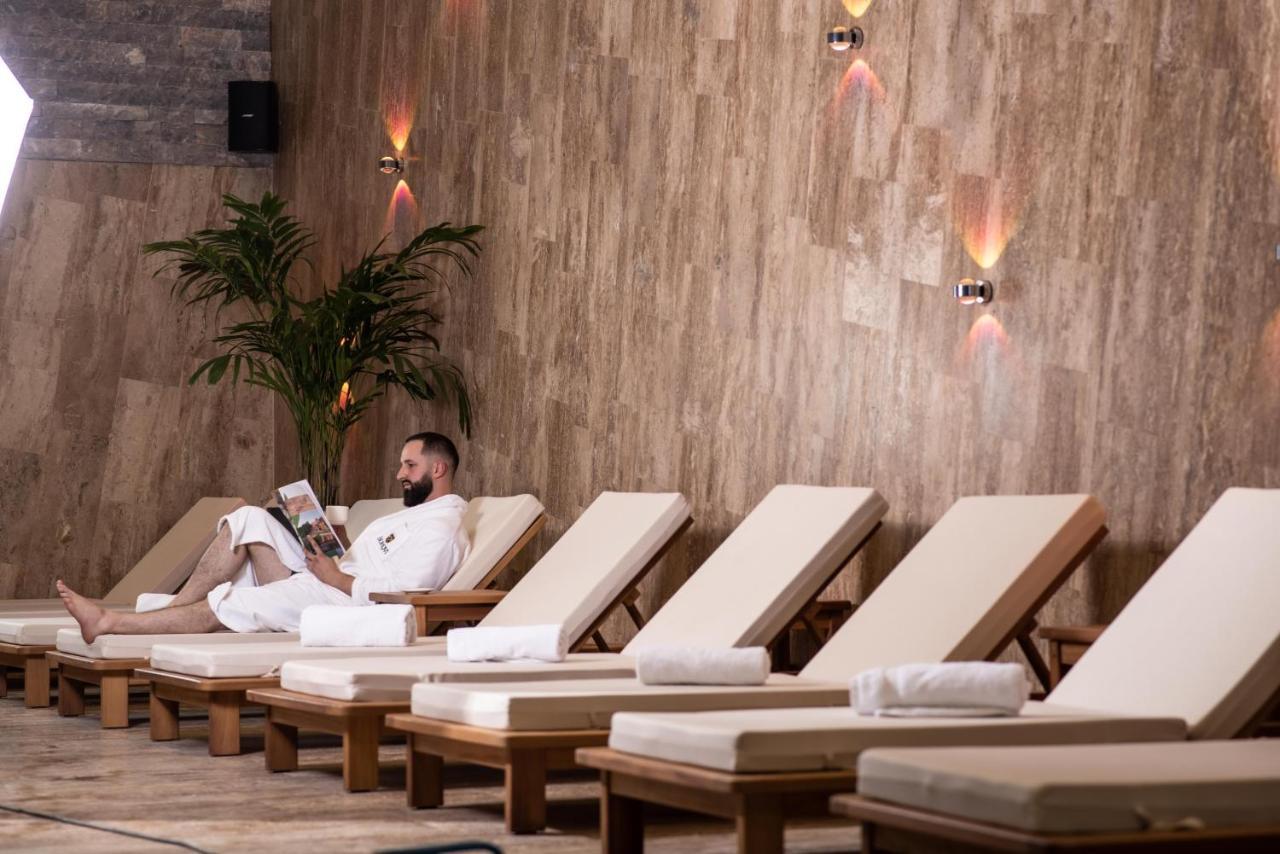 Hotel Borovi Forest Resort & Spa Сйеница Екстериор снимка