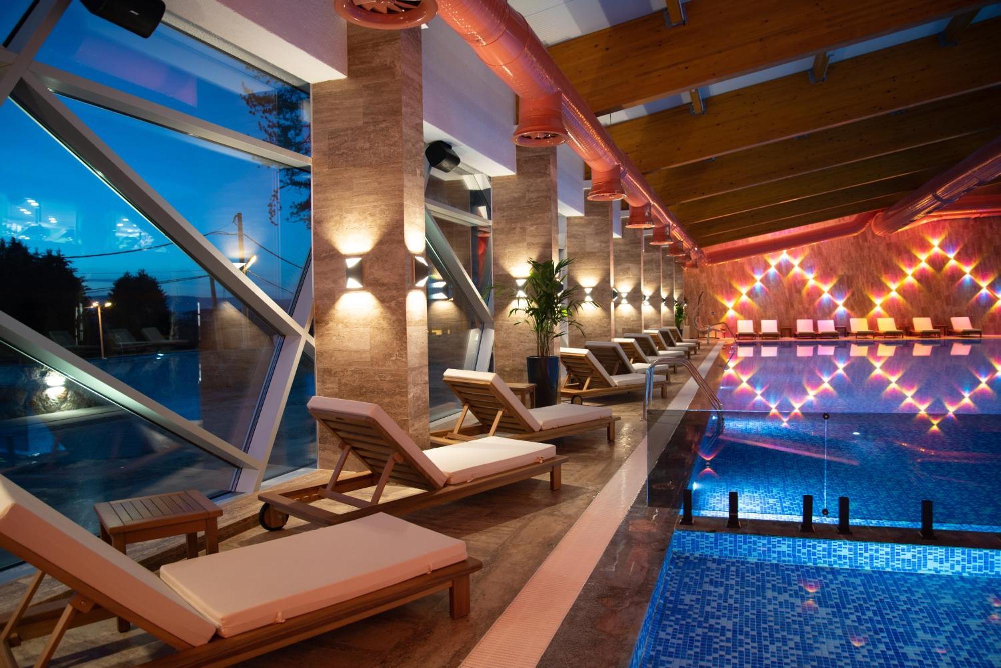 Hotel Borovi Forest Resort & Spa Сйеница Екстериор снимка