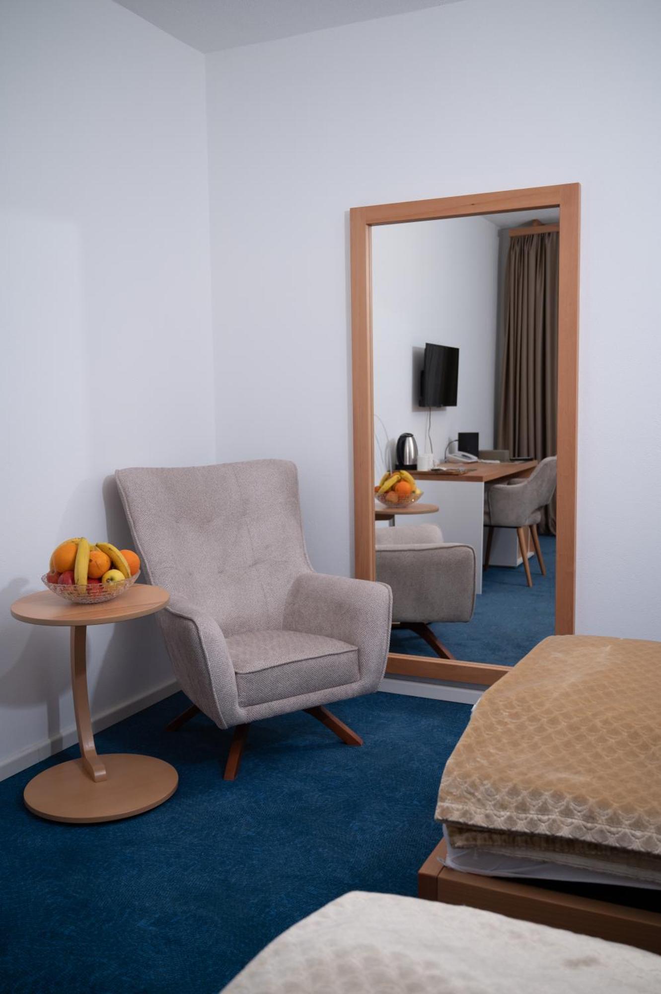 Hotel Borovi Forest Resort & Spa Сйеница Екстериор снимка